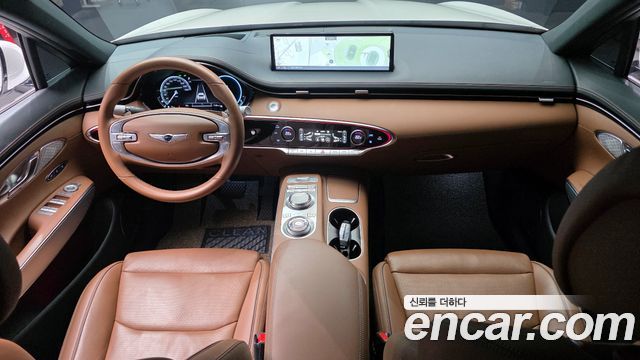 Genesis GV70 — interior