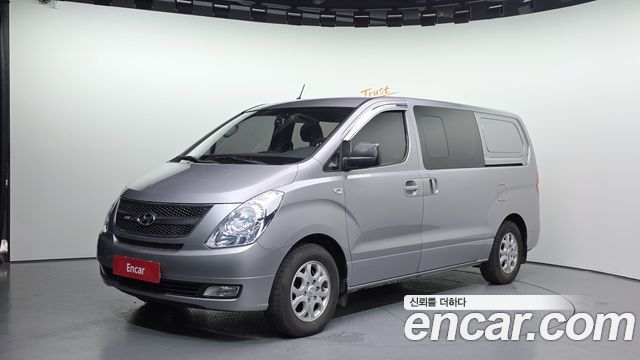 Hyundai Starex — exterior