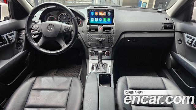 Mercedes-Benz C-Class — interior
