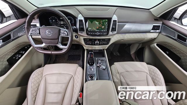 KG Mobility Rexton — interior