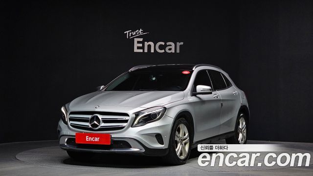 Mercedes-Benz GLA-Class