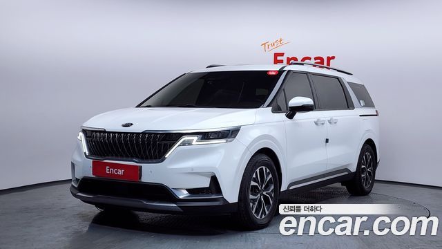 Kia Carnival — exterior