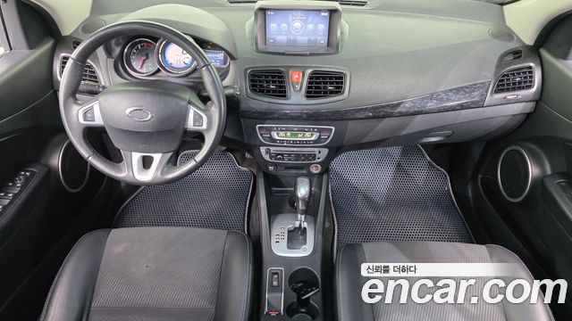 Renault Korea SM3 — interior