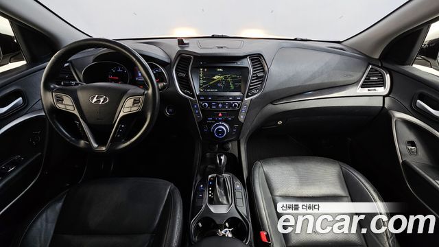 Hyundai Maxcruz — interior