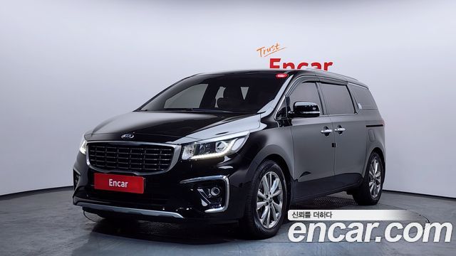 Kia Carnival — exterior