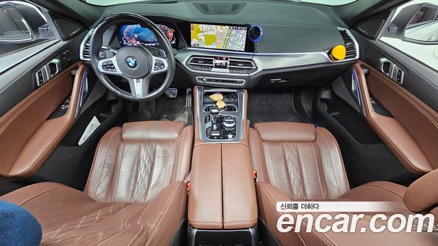 BMW X6 — interior