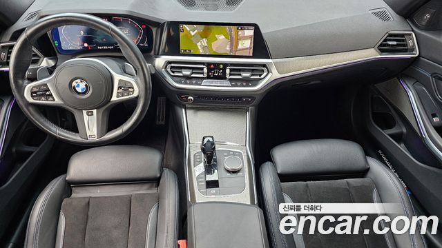 BMW 3 Series — interior