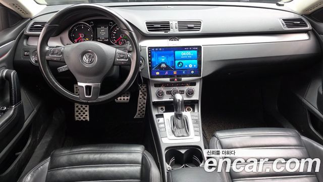 Volkswagen CC — interior