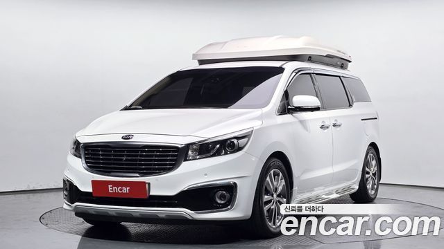 Kia Carnival — exterior
