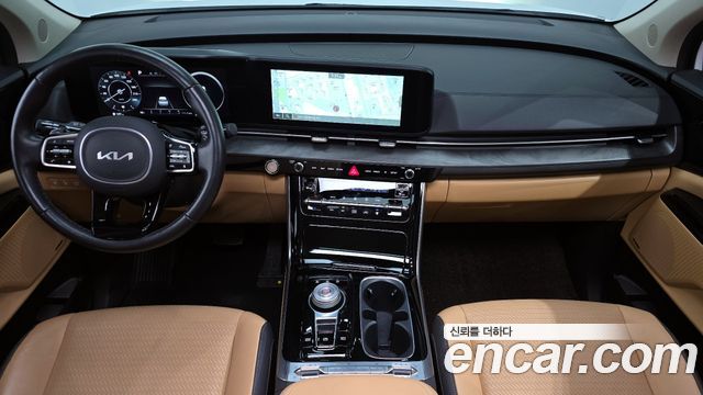 Kia Carnival — interior