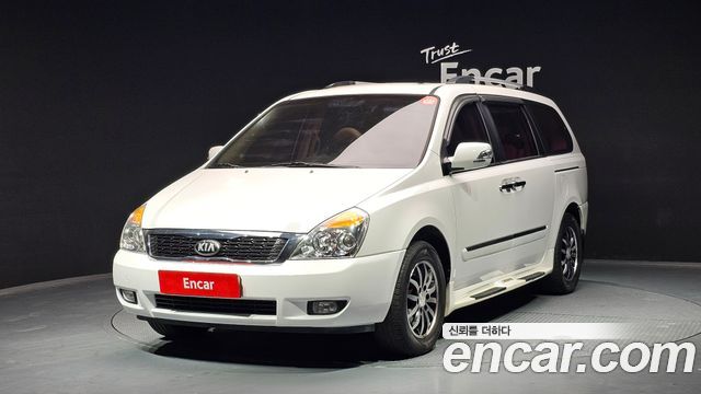 Kia Carnival — exterior