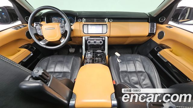 Land Rover Range Rover — interior