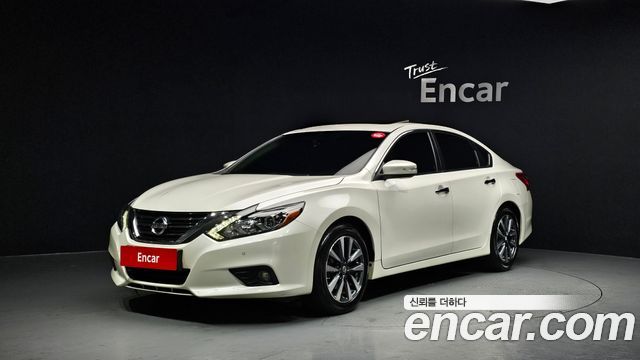 Nissan Altima