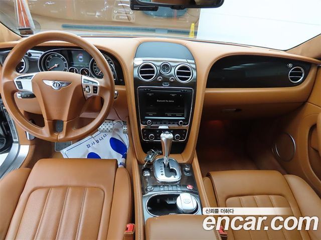 Bentley Continental — interior