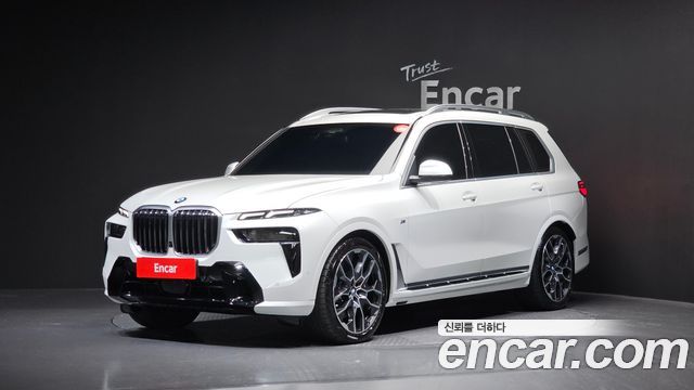 BMW X7 — exterior