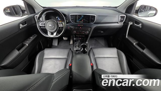 Kia Sportage — interior