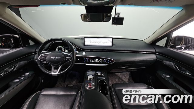 Genesis GV70 — interior