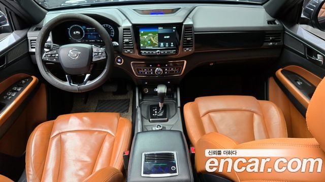 KG Mobility Rexton — interior