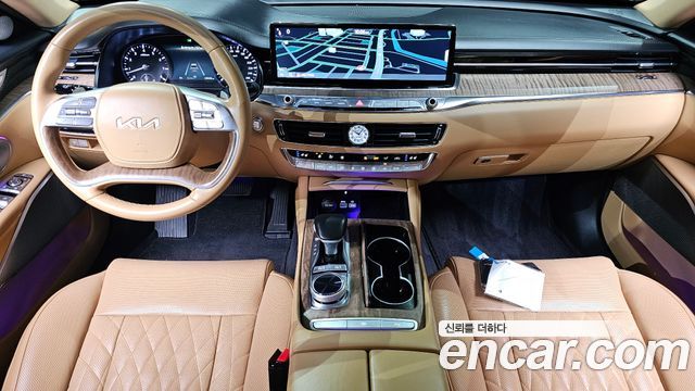Kia K9 — interior