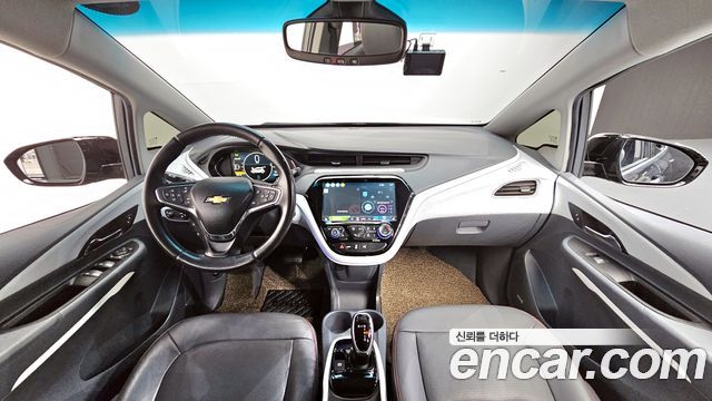 Chevrolet Korea Bolt EV — interior