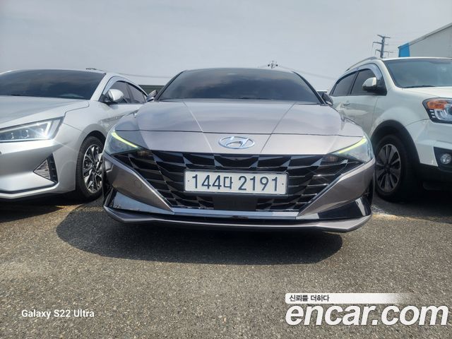 Hyundai Avante — exterior