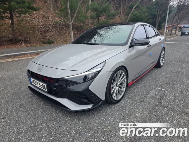 Hyundai Avante — exterior