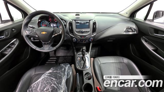 Chevrolet Korea Cruze — interior