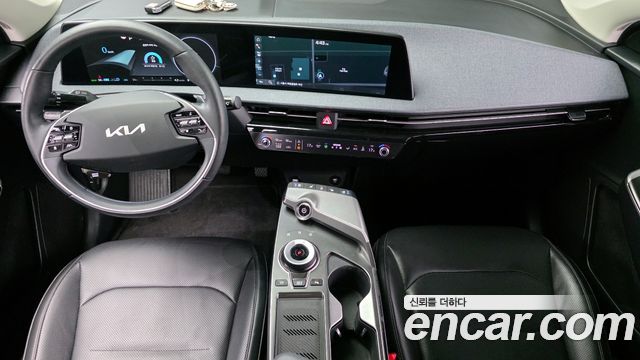 Kia EV6 — interior