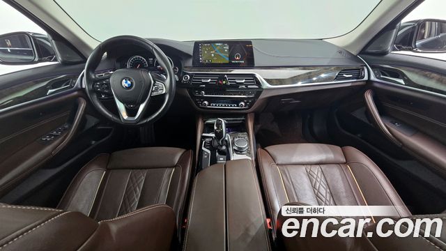 BMW 5 Series — interior