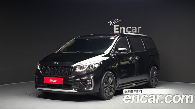 Kia Carnival — exterior