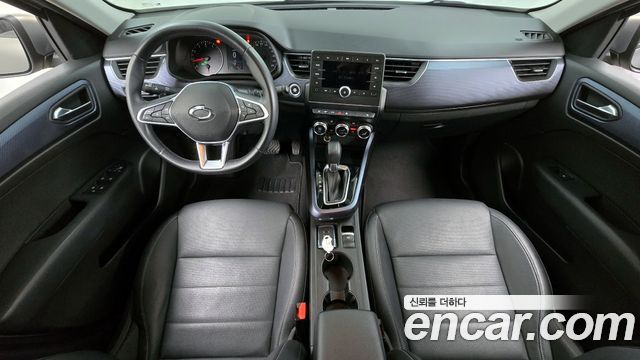 Renault Korea XM3 — interior