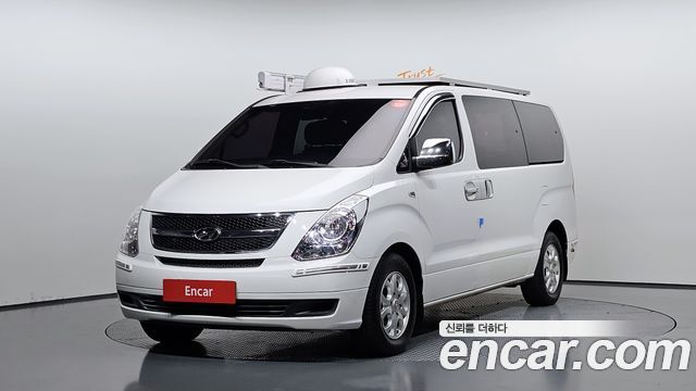 Hyundai Starex — exterior