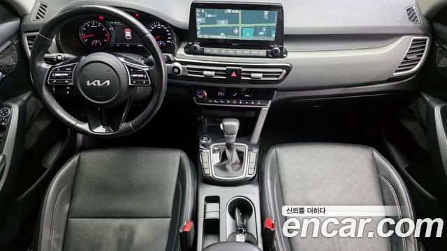 Kia Seltos — interior