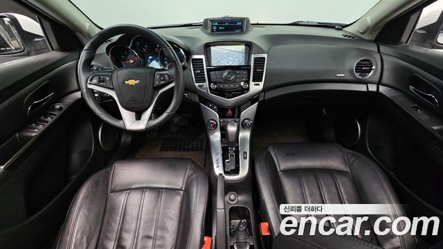 Chevrolet Korea Cruze — interior