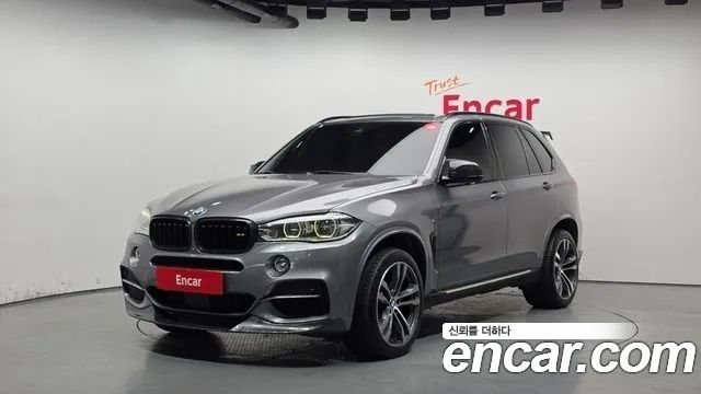 BMW X5 — exterior