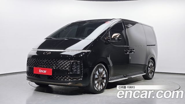 Hyundai Staria — exterior