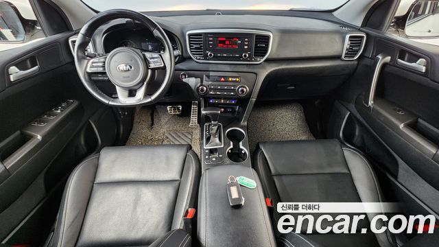 Kia Sportage — interior