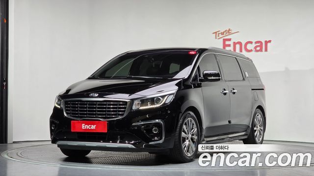 Kia Carnival — exterior