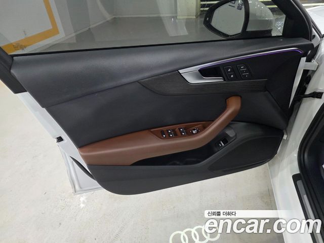 Audi A4 — interior