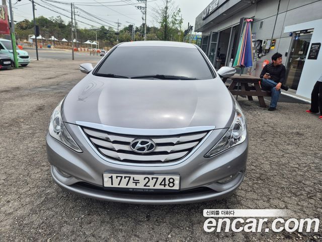 Hyundai Sonata — exterior