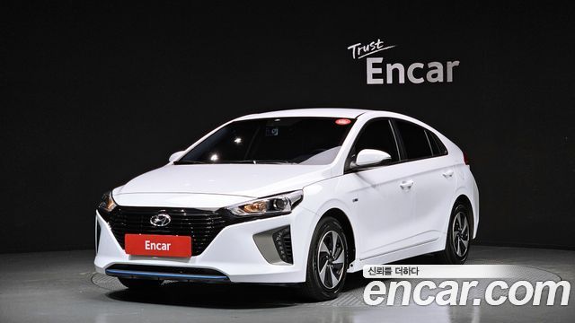 Hyundai Ioniq — exterior