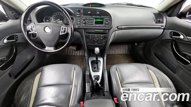 Saab 9-3 — interior