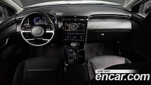 Hyundai Tucson — interior