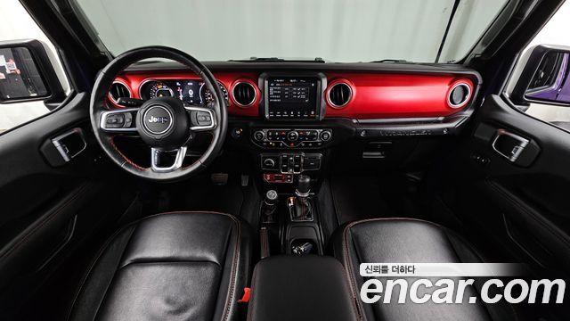 Jeep Wrangler — interior