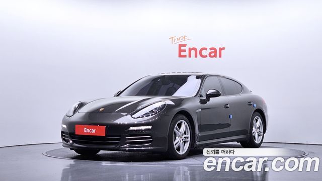 Porsche Panamera — exterior