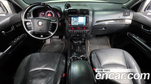 Kia Mohave — interior