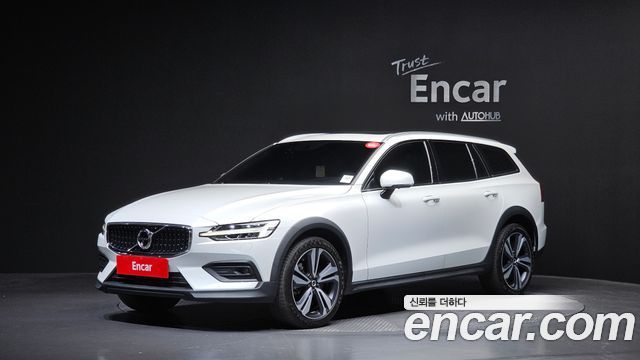 Volvo V60 — exterior