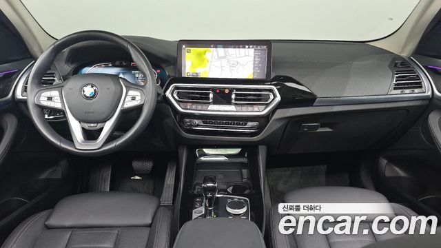 BMW X3 — interior