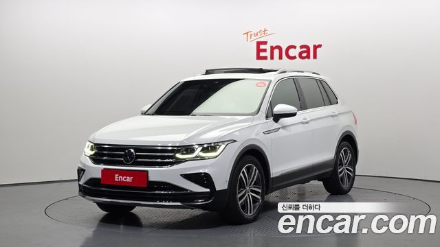 Volkswagen Tiguan — exterior