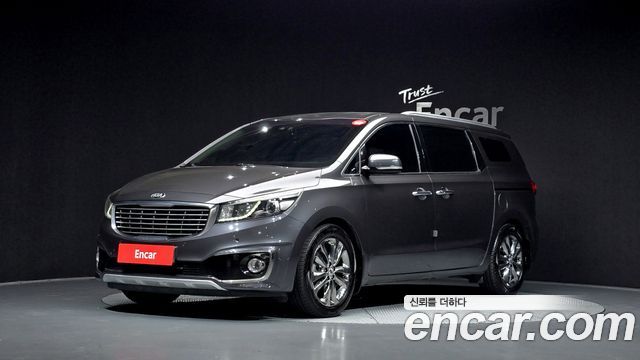 Kia Carnival — exterior